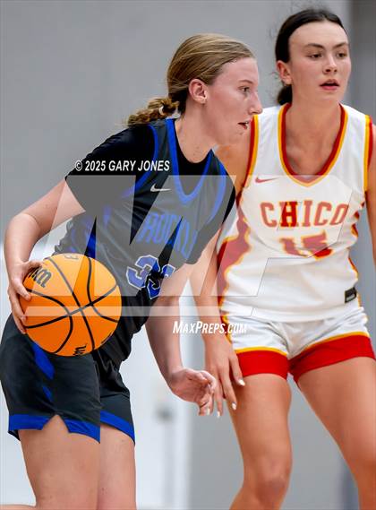 Thumbnail 3 in Chico vs. Rocklin (Folsom Vista Winter Classic) photogallery.