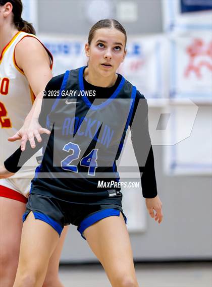 Thumbnail 2 in Chico vs. Rocklin (Folsom Vista Winter Classic) photogallery.