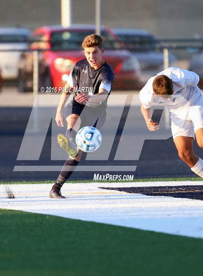 Thumbnail 2 in Oswego @ Plainfield South photogallery.