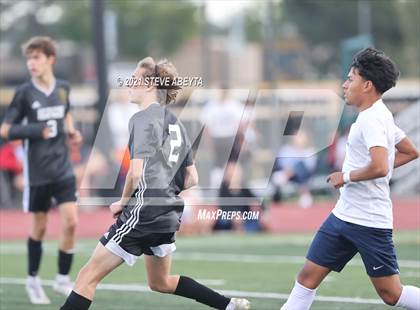 Thumbnail 2 in Cherokee Trail @ Arapahoe photogallery.