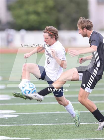 Thumbnail 1 in Cherokee Trail @ Arapahoe photogallery.