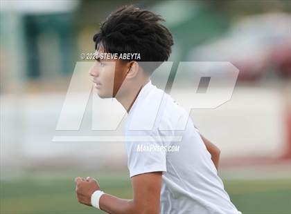 Thumbnail 1 in Cherokee Trail @ Arapahoe photogallery.