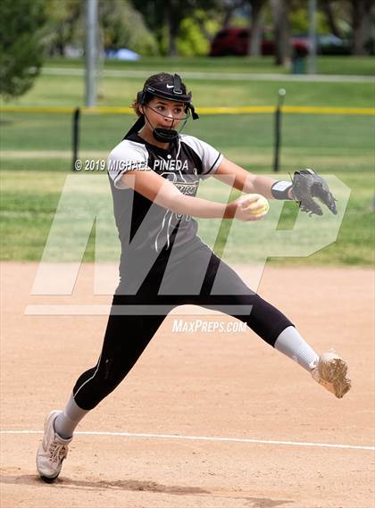Thumbnail 3 in Downey @ Canyon photogallery.