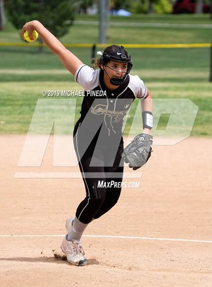 Thumbnail 3 in Downey @ Canyon photogallery.
