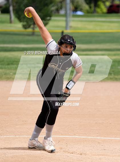 Thumbnail 3 in Downey @ Canyon photogallery.