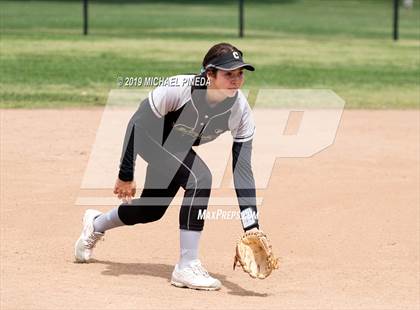 Thumbnail 1 in Downey @ Canyon photogallery.