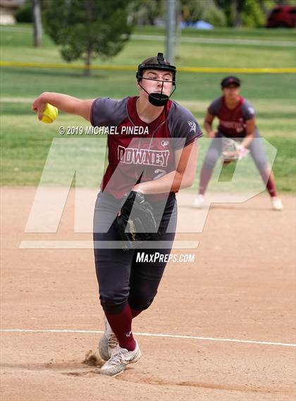 Thumbnail 3 in Downey @ Canyon photogallery.