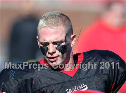 Thumbnail 3 in Lake Highlands vs. South Garland (5A Region 2 Bi-District Playoffs) photogallery.