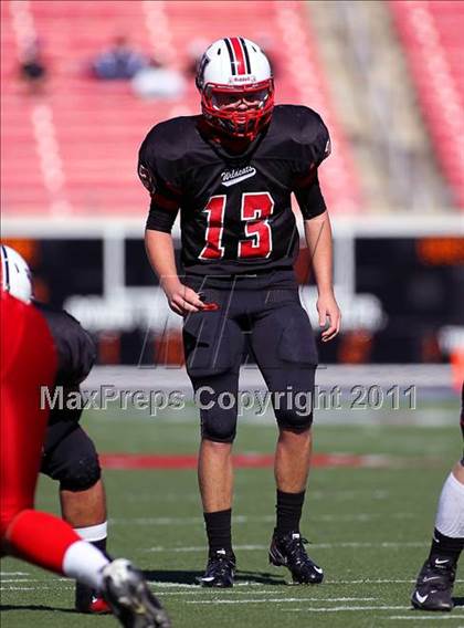 Thumbnail 2 in Lake Highlands vs. South Garland (5A Region 2 Bi-District Playoffs) photogallery.