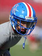 Photo from the gallery "Lake Highlands vs. South Garland (5A Region 2 Bi-District Playoffs)"