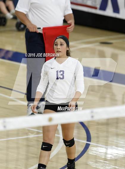 Thumbnail 2 in Bakersfield Christian vs. Mission Oak (CIF D3 Central Section Championship) photogallery.