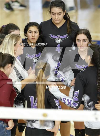 Thumbnail 2 in Bakersfield Christian vs. Mission Oak (CIF D3 Central Section Championship) photogallery.