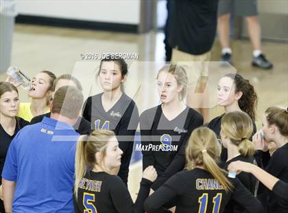 Thumbnail 2 in Bakersfield Christian vs. Mission Oak (CIF D3 Central Section Championship) photogallery.