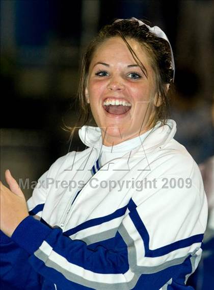 Thumbnail 1 in Colerain @ Hamilton (5 Days 2 Friday) photogallery.