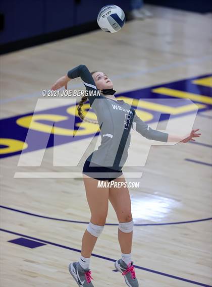 Thumbnail 1 in Stockdale vs. Clovis East (CIF-CS D2 Final) photogallery.
