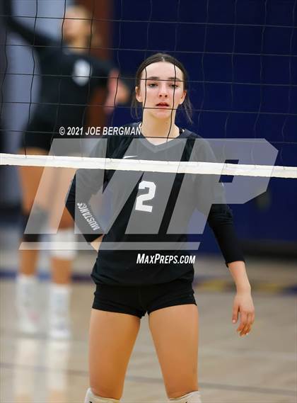 Thumbnail 1 in Stockdale vs. Clovis East (CIF-CS D2 Final) photogallery.