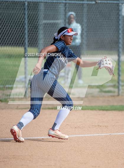 Thumbnail 3 in Del Norte @ Rancho Bernardo photogallery.