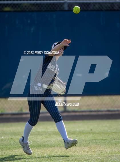 Thumbnail 3 in Del Norte @ Rancho Bernardo photogallery.