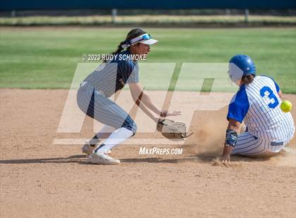 Thumbnail 2 in Del Norte @ Rancho Bernardo photogallery.