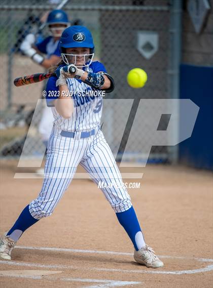 Thumbnail 1 in Del Norte @ Rancho Bernardo photogallery.
