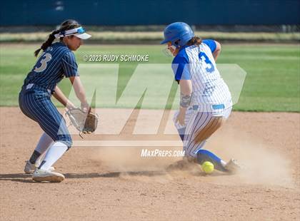 Thumbnail 2 in Del Norte @ Rancho Bernardo photogallery.