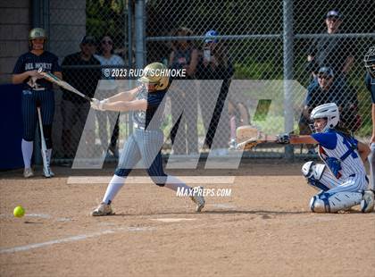 Thumbnail 2 in Del Norte @ Rancho Bernardo photogallery.