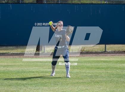Thumbnail 2 in Del Norte @ Rancho Bernardo photogallery.