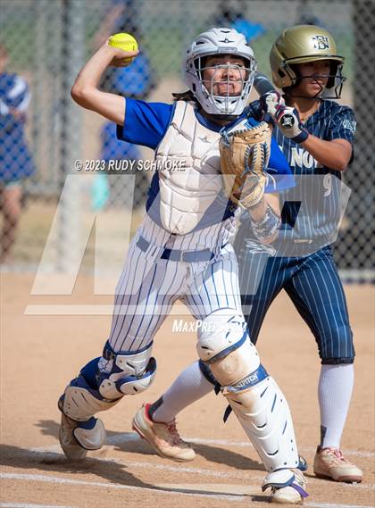 Thumbnail 1 in Del Norte @ Rancho Bernardo photogallery.