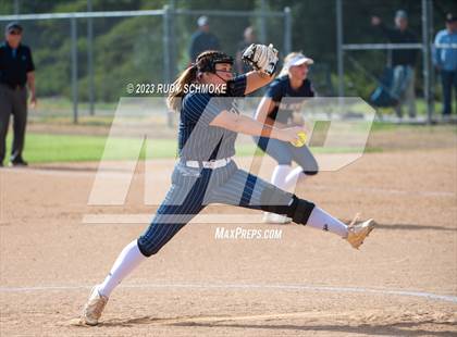 Thumbnail 2 in Del Norte @ Rancho Bernardo photogallery.