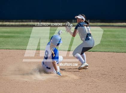 Thumbnail 2 in Del Norte @ Rancho Bernardo photogallery.