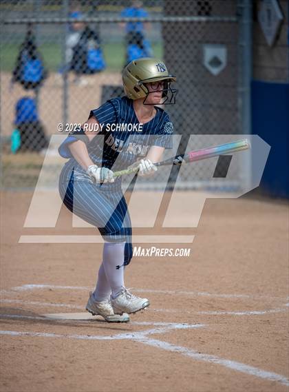 Thumbnail 2 in Del Norte @ Rancho Bernardo photogallery.
