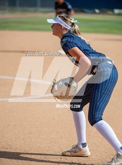 Thumbnail 3 in Del Norte @ Rancho Bernardo photogallery.