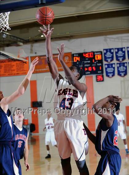 Thumbnail 2 in Maranatha vs Marshall (Poly Tournament) photogallery.