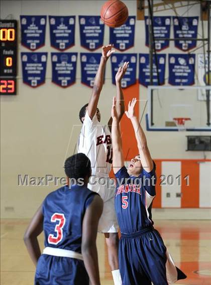 Thumbnail 2 in Maranatha vs Marshall (Poly Tournament) photogallery.