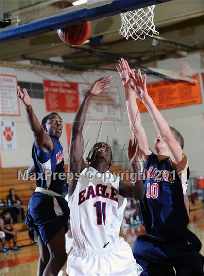 Thumbnail 3 in Maranatha vs Marshall (Poly Tournament) photogallery.