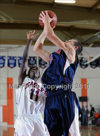 Thumbnail 3 in Maranatha vs Marshall (Poly Tournament) photogallery.