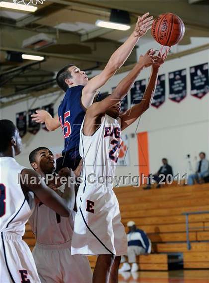 Thumbnail 2 in Maranatha vs Marshall (Poly Tournament) photogallery.