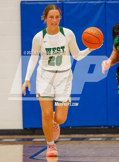 Thumbnail 3 in Benson vs. Millard West (Metro Tournament) photogallery.