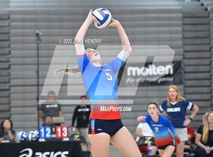 Thumbnail 2 in Cathedral Catholic vs. Marymount (Durango Fall Classic) photogallery.