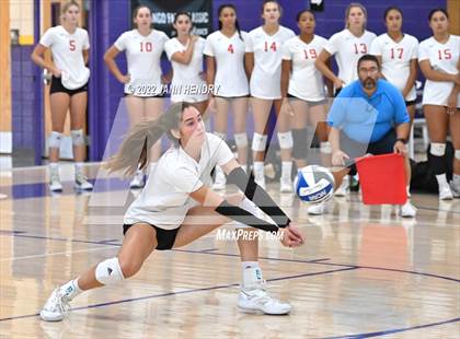 Thumbnail 3 in Cathedral Catholic vs. Marymount (Durango Fall Classic) photogallery.