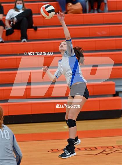 Thumbnail 3 in York @ Tabb (VHSL 3A Region 1 Championship) photogallery.