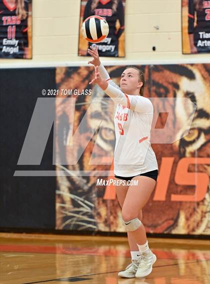 Thumbnail 2 in York @ Tabb (VHSL 3A Region 1 Championship) photogallery.