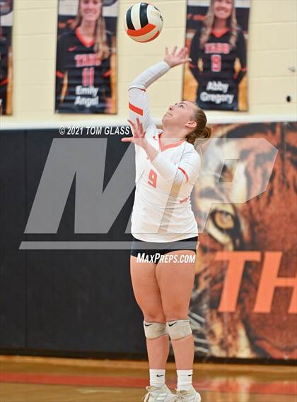 Thumbnail 3 in York @ Tabb (VHSL 3A Region 1 Championship) photogallery.