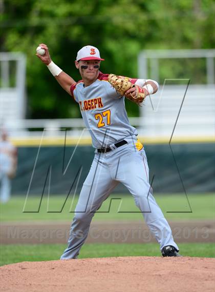 Thumbnail 3 in St. Joseph vs. Northwestern Regional (CIAC Class M Final) photogallery.