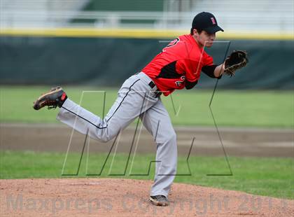 Thumbnail 3 in St. Joseph vs. Northwestern Regional (CIAC Class M Final) photogallery.
