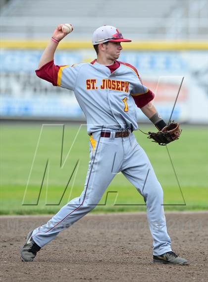 Thumbnail 3 in St. Joseph vs. Northwestern Regional (CIAC Class M Final) photogallery.