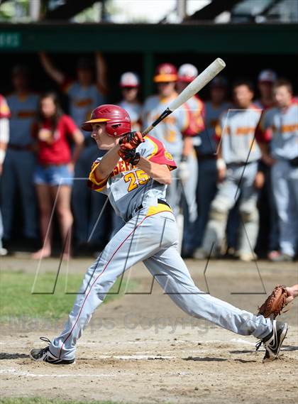 Thumbnail 3 in St. Joseph vs. Northwestern Regional (CIAC Class M Final) photogallery.