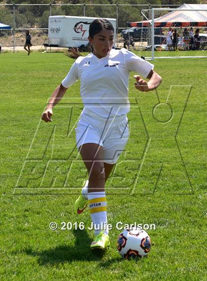 Thumbnail 2 in Bloomfield vs Belen (Aztec Invitational)  photogallery.
