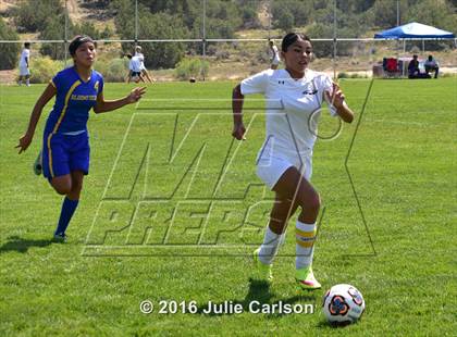 Thumbnail 2 in Bloomfield vs Belen (Aztec Invitational)  photogallery.