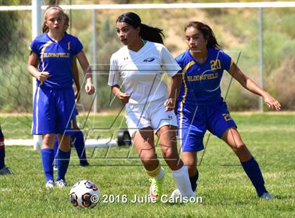 Thumbnail 3 in Bloomfield vs Belen (Aztec Invitational)  photogallery.